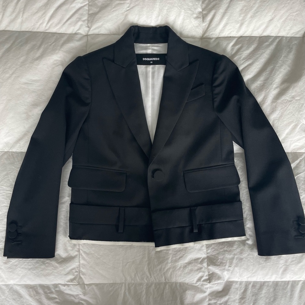 Dsquared2 2020 Women’s Black Wool Cropped White Trim Tuxedo Blazer Coat 38IT